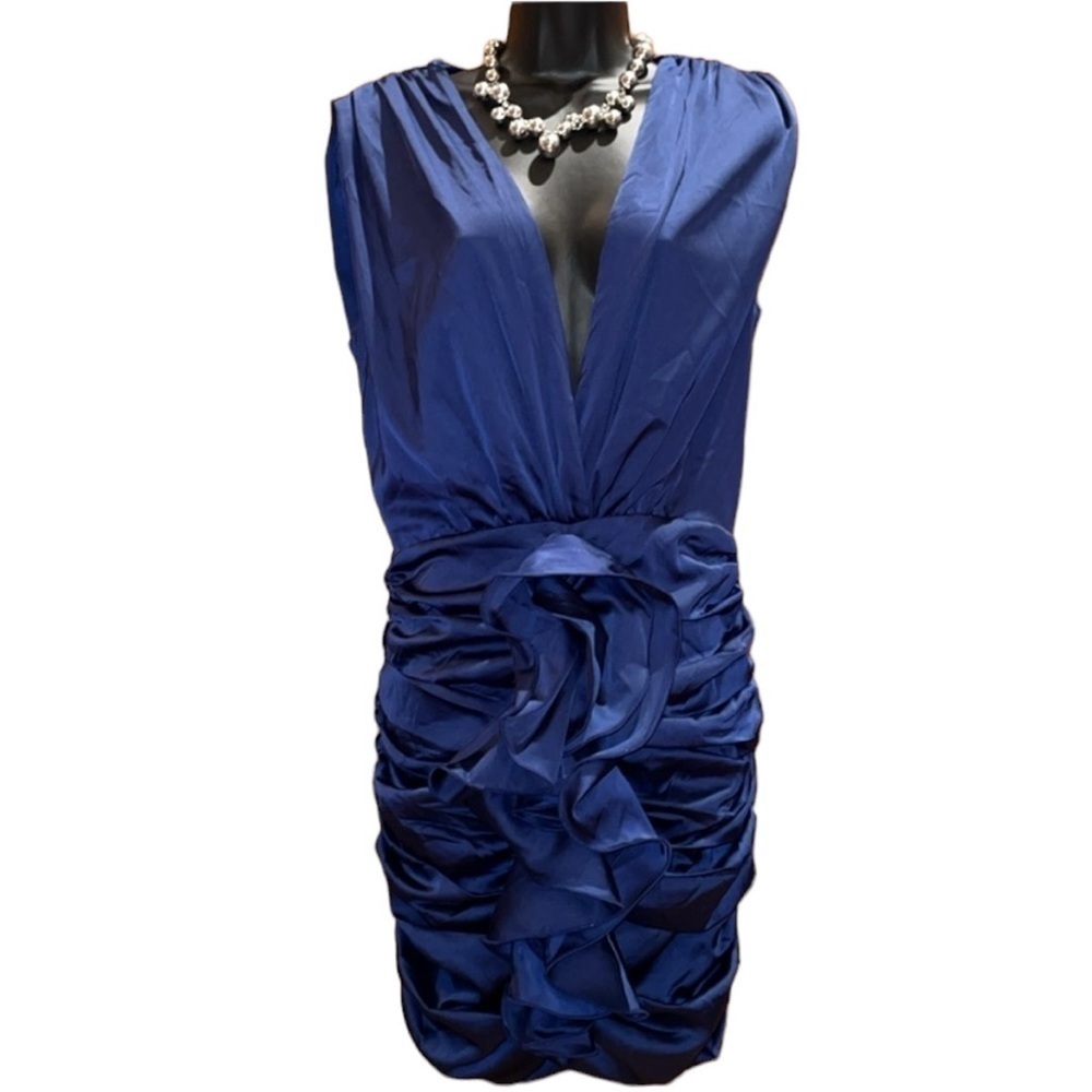 Fashion Nova All Ruffled Up Low V Sleeveless Mini Dress-Navy Medium NWT - Picture 3 of 10